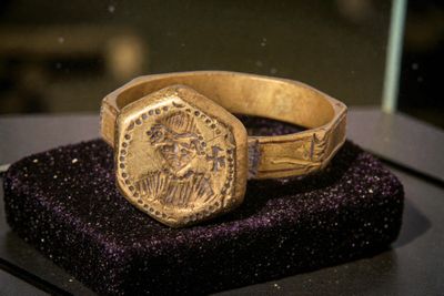Rare Bague Byzantine EN OR À Haute Teneur EN Carats Avec Cha…