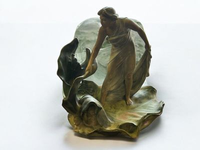 VERGNANO d'après, "Cherchant l'énigme", terre cuite polychro…