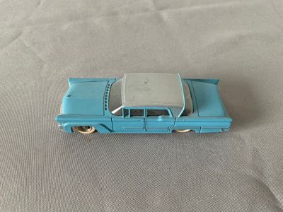 DINKY TOYS FR LINCOLN Première bleu soutenu toit gris métall…