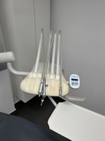 1 unité de dentiste de 2014 comprenant : (photo 6)
