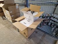 Contenu de la mezzanine comprenant 1 ensemble d’étagères et … (photo 3)