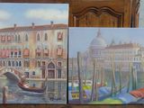 deux tableaux représentant un canal de Venise avec des gondoles et un pont