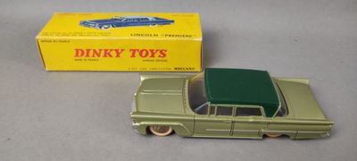 DINKY TOYS. Lincoln « Première » bi-ton de vert bel état réf…