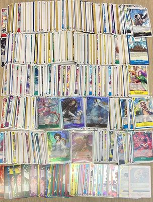 One Piece Tcg : Lot DE 1000 Cartes Anglaise Dont 30 Leader E…