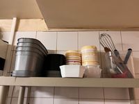 USTENSILES et BATTERIE de cuisine : - des casseroles