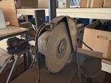 a machine that is sitting on a table in a room