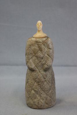 Déesse composite de la Bactriane ancienne, en pierre sculpté…