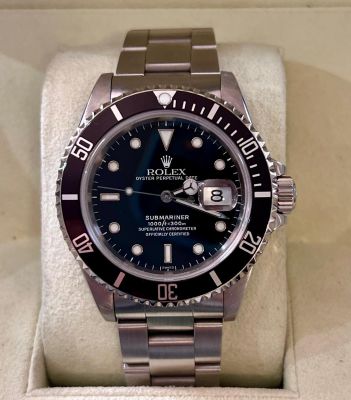 Marque Rolex Modèle (Montre) Submariner Date Numéro de référ…