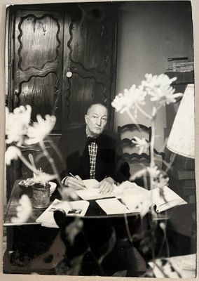 Photographe inconnu. Alexandre Vialatte, vers 1965.