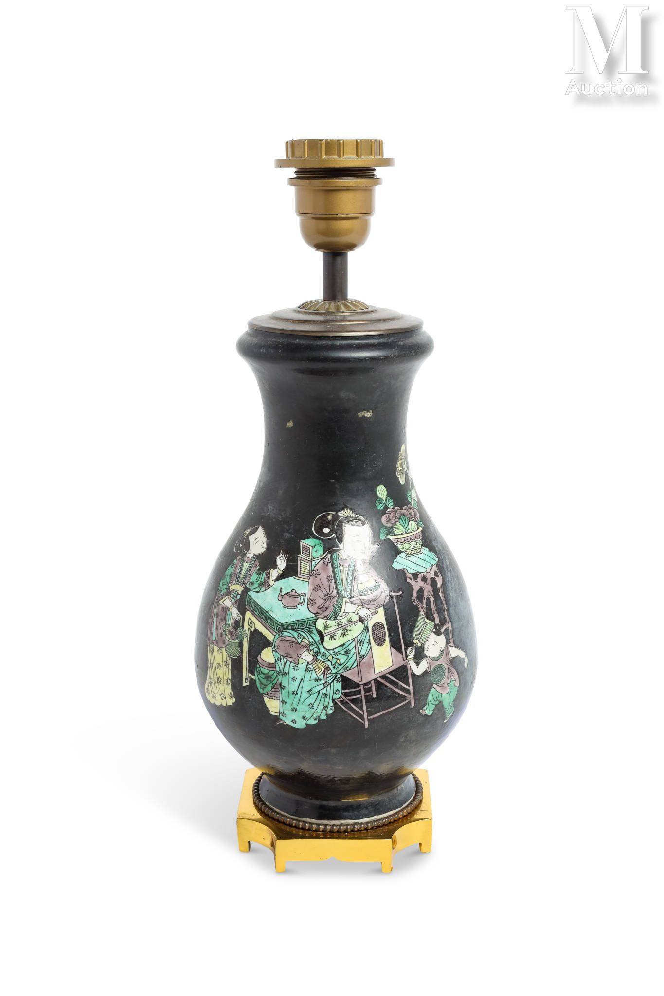 Vase en céramique monté en lampe