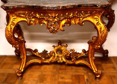 Importante Console en Bois Doré dessus de marbre époque Napo…