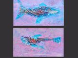 deux tableaux représentant un poisson sur un fond violet et bleu
