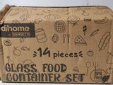 une boîte en carton contenant de la nourriture