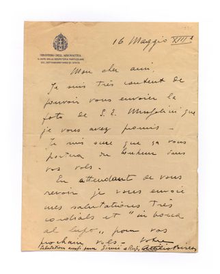une lettre manuscrite d'une personne à sa mère