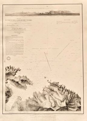 une vieille carte en noir et blanc représentant une vaste étendue d'eau avec des montagnes en arrière-plan