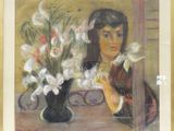 un tableau représentant une femme avec des fleurs dans un vase posé sur une table
