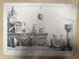 un dessin représentant une pièce avec une horloge, des vases et d'autres objets