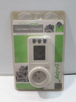 an image of a picture of an electronic device in a package