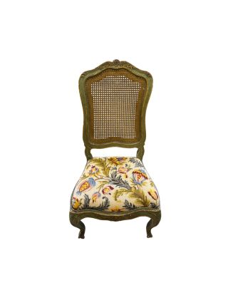 Chaise Louis XV en bois peint | dossier canné | assise tapis…