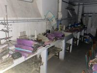 Matériel de laboratoire dont verrerie, collection de minérau… (photo 3)