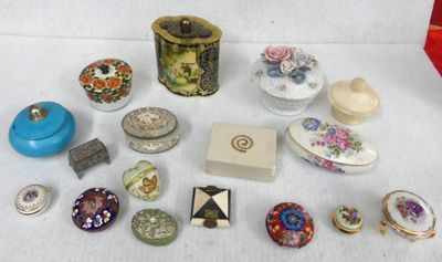 a lot of different items that are on the table