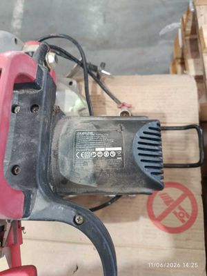 a picture of a pink and black cordless drill