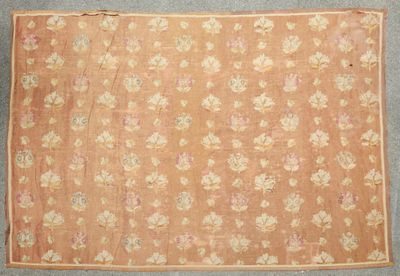 AUBUSSON Important tapis à décor d'un semi de fleurs sur un … - Photo 1