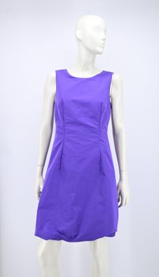 D&G - Robe boule sans manche satiné violette.
