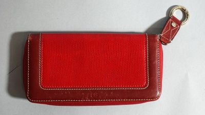 LANCEL Portefeuille en cuir rouge