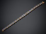 un bracelet en saphir et diamant