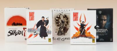 192/ Réunion de 5 COFFRETS DVD, comprenant :