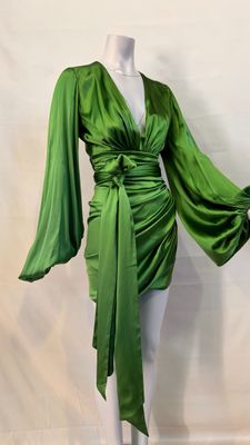 a green dress on a mannequin mannequin mannequin mannequin mannequin mannequin mannequin mannequin mannequin