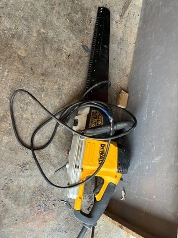 Scie alligator DEWALT