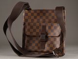louis vuitton damier messenger bag in brown and brown checkerboard