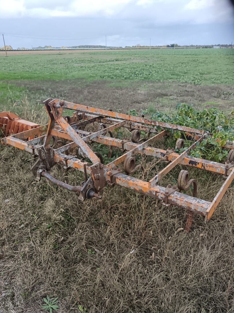 CULTIVATEUR 15 dents HÉBRARD