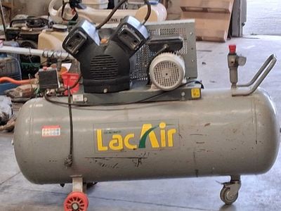 Compresseur LACAIR 100 litres (Lot vendu TVA Récupérable) - Photo 1