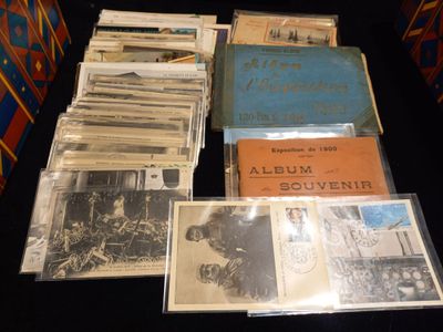 beaucoup de vieux disques sur la table