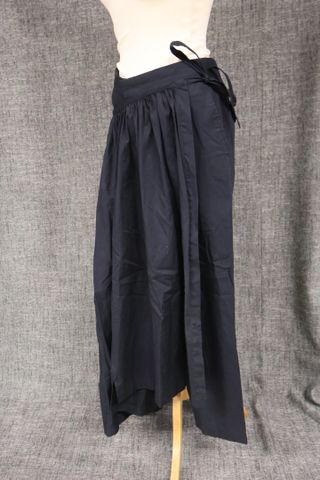 Comme des Garçons, circa 1990 – Pantalon cheville avec bas volet ...