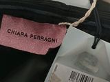 a label on a piece of luggage that says chara ferragan