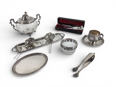 Sucrier de forme ronde en verre gravé de fleurs et chardons.… - Photo 1