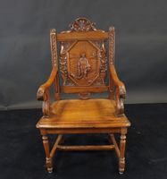 Fauteuil provençal en bois mouluré et sculpté à dossier ajou…