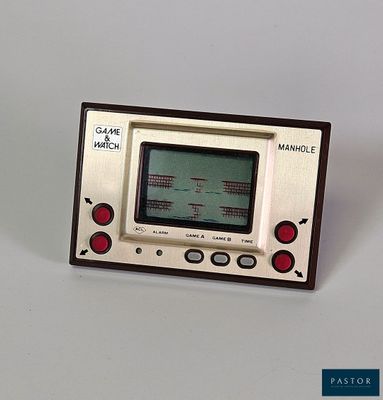 a small electronic device that is sitting on a table
