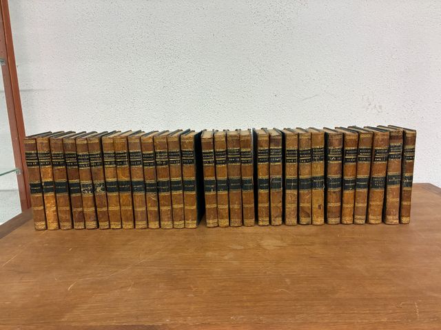 BUFFON : Histoire naturelle. Pais, Dufart, An X, ½ basane, 22 vol...