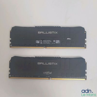 deux barrettes Ballistix noires dd dd dd dd dd dd dd dd dd dd dd dd dd dd dd dd