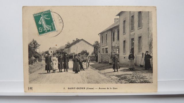 St-Dizier-Leyrenne Avenue de la Gare. HM 5.B.E.