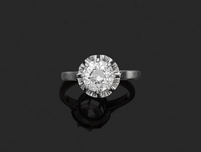 une bague en diamant à une seule pierre, par van cleef