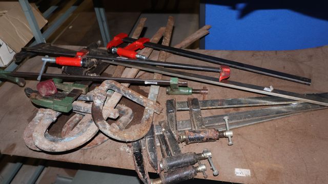 Lot de 22 serre-joints