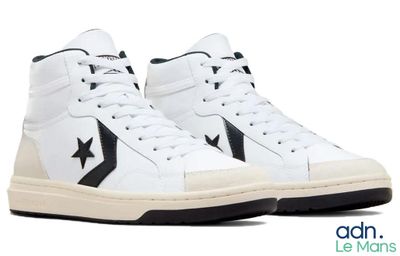 baskets montantes Converse Pro en cuir, en blanc et noir