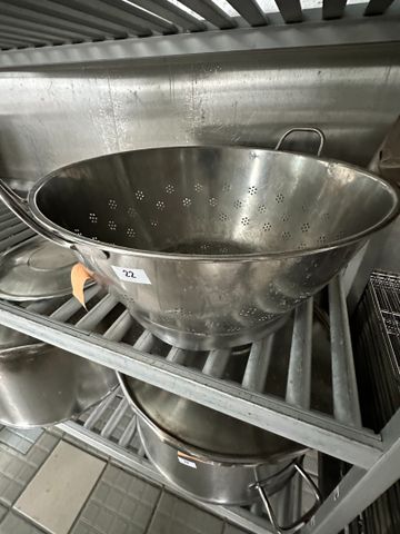 Passoire inox. D : 52