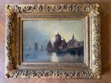 une image représentant un tableau de bateaux dans un port, posée sur un plancher en bois
